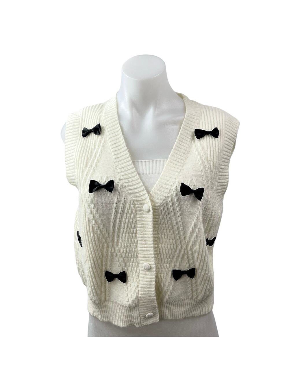 Cloud Ten White Cable Knit Bow Button Sleeveless Cardigan Sweater Vest Top Sz M